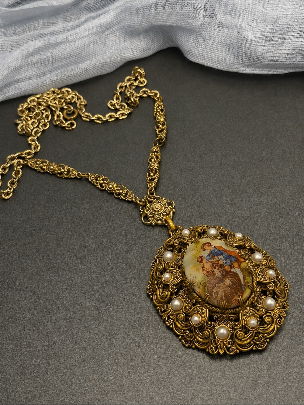 Vintage Fragonard Pendant Necklace with Cameo Art and Pearls